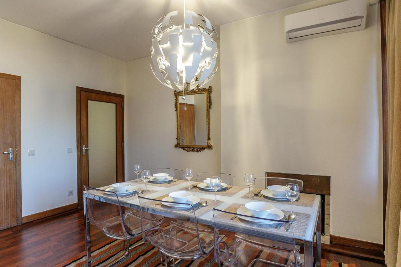 Lovelystay - Spacious 3Br Flat With Ac And Balcony 波尔图 外观 照片